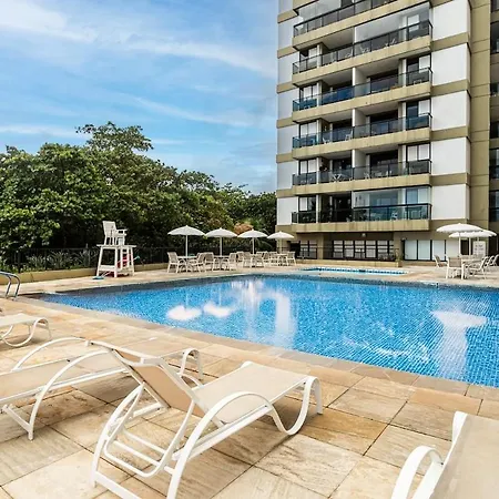 Apartamento renovado Barra Bella-2